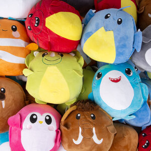 Reversible Plush 8.5In Asmt